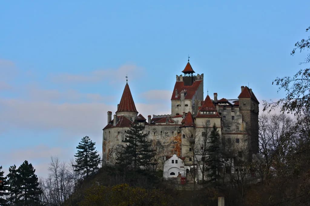 Castles Near Bucharest: How to Plan a Castle Day