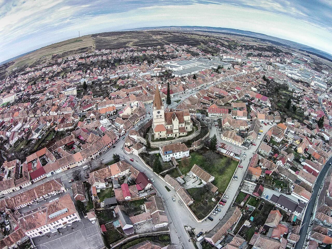 Cisnădie: Fortified Church and Textile Museum Near Sibiu