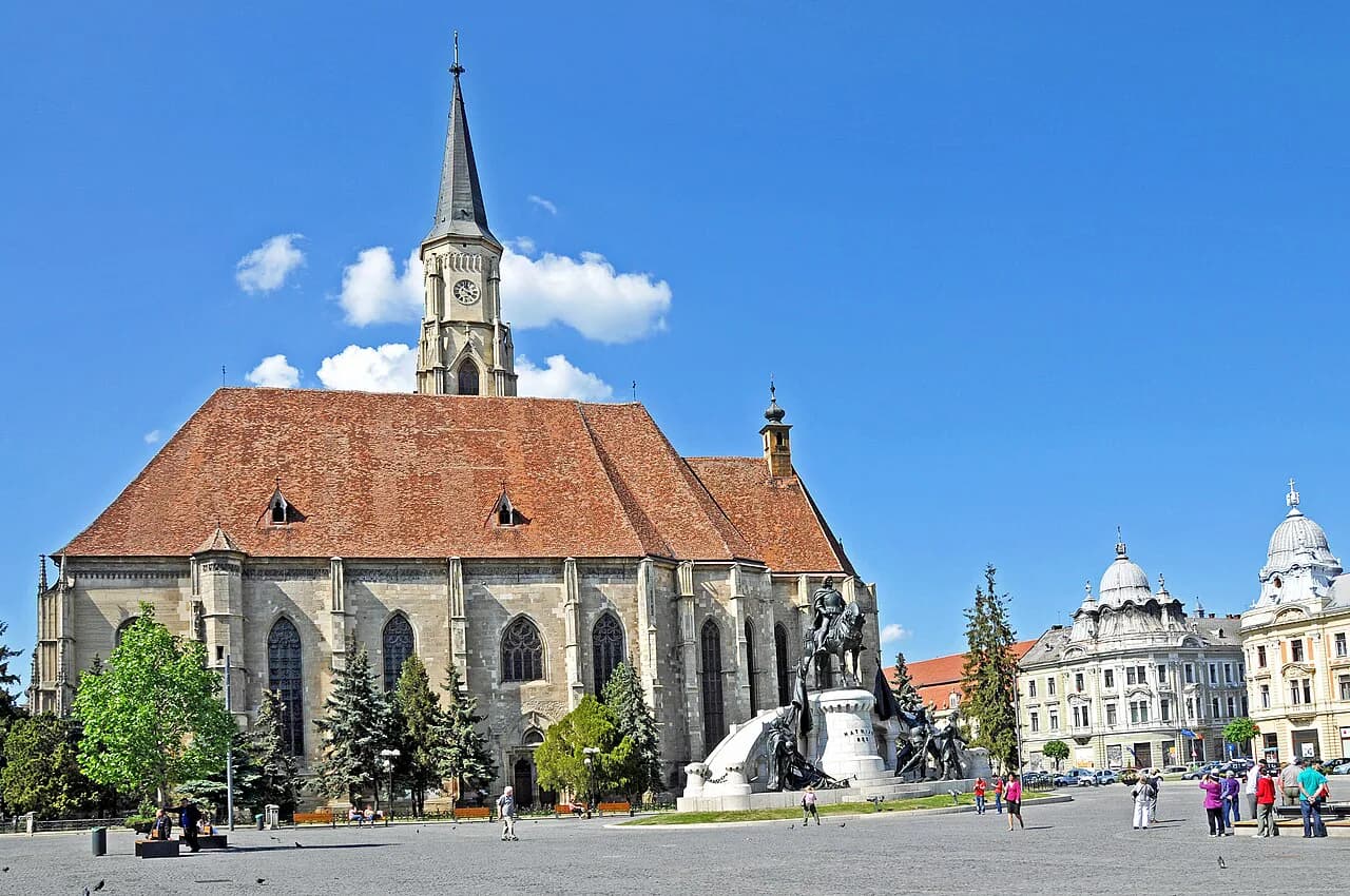 Cluj-Napoca Walking Tour: Route, Stops and Times