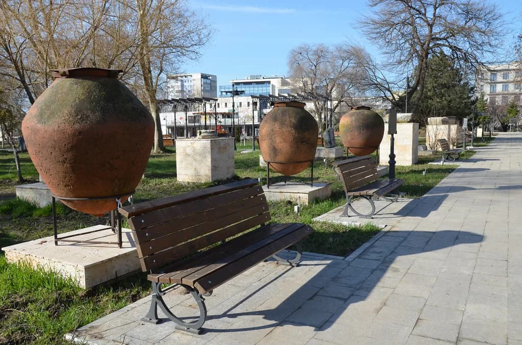 Constanța Walking Tour: A Self-Guided Route Through the Old Town