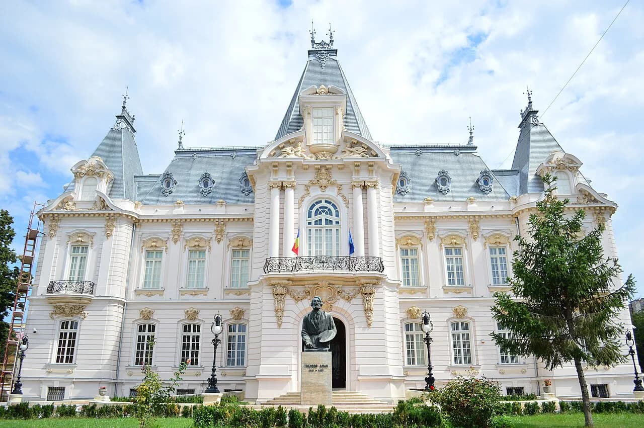 Craiova Art Museum: Brâncuși, Grigorescu and the Jean Mihail Palace