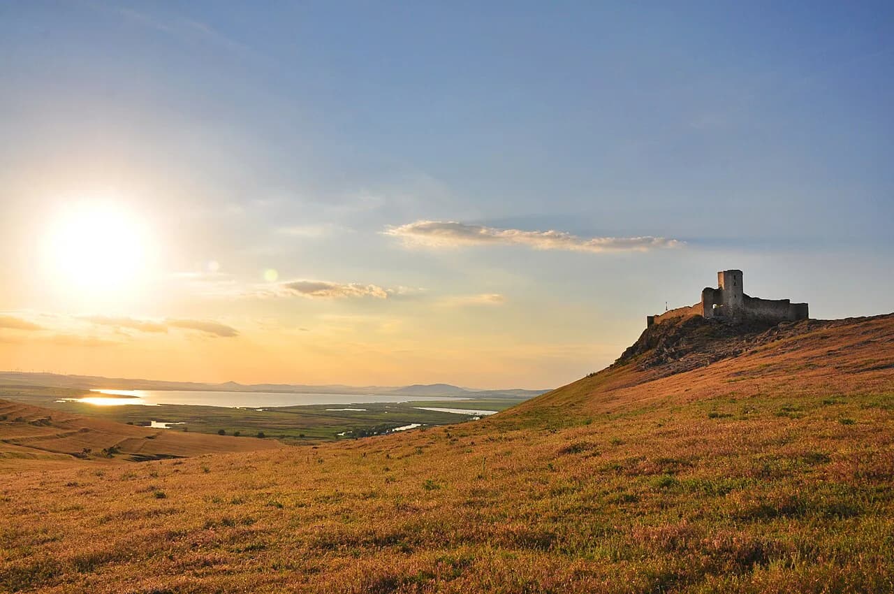 Enisala Fortress: Visiting the Citadel Above Lake Razim