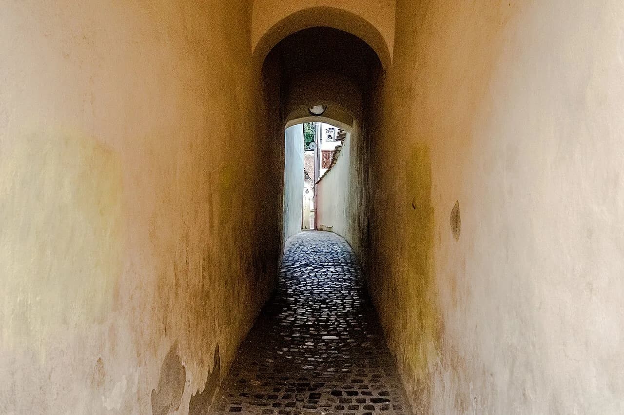 Free Things to Do in Brașov: Squares, Walls and Viewpoints