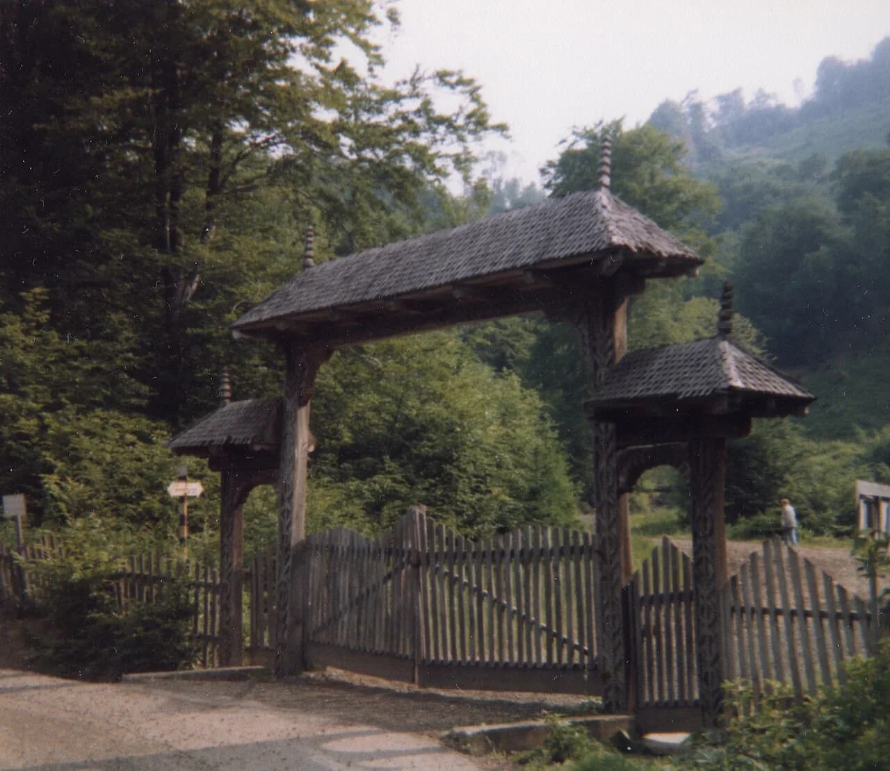 Maramureș Wooden Gates: What They Mean and Where to See Them