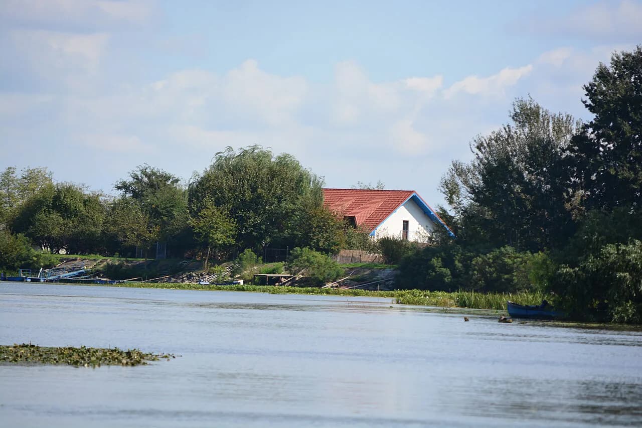 Mila 23: Visiting the Danube Delta Fishing Village