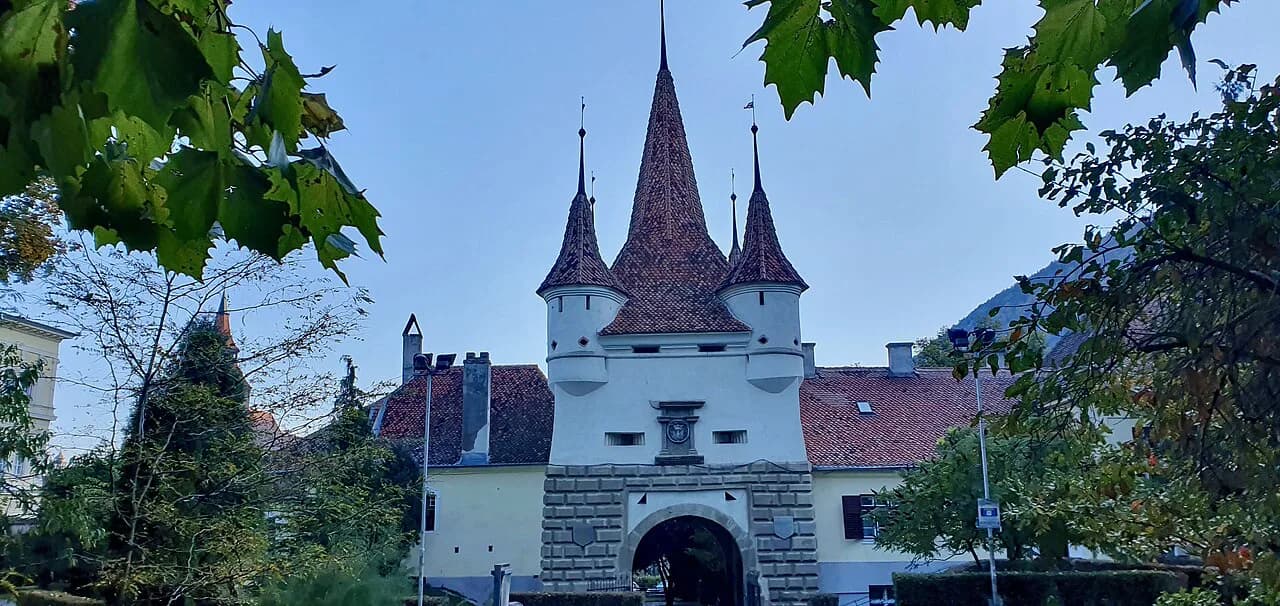 One Day in Brașov: A Walking Itinerary for the Old Town