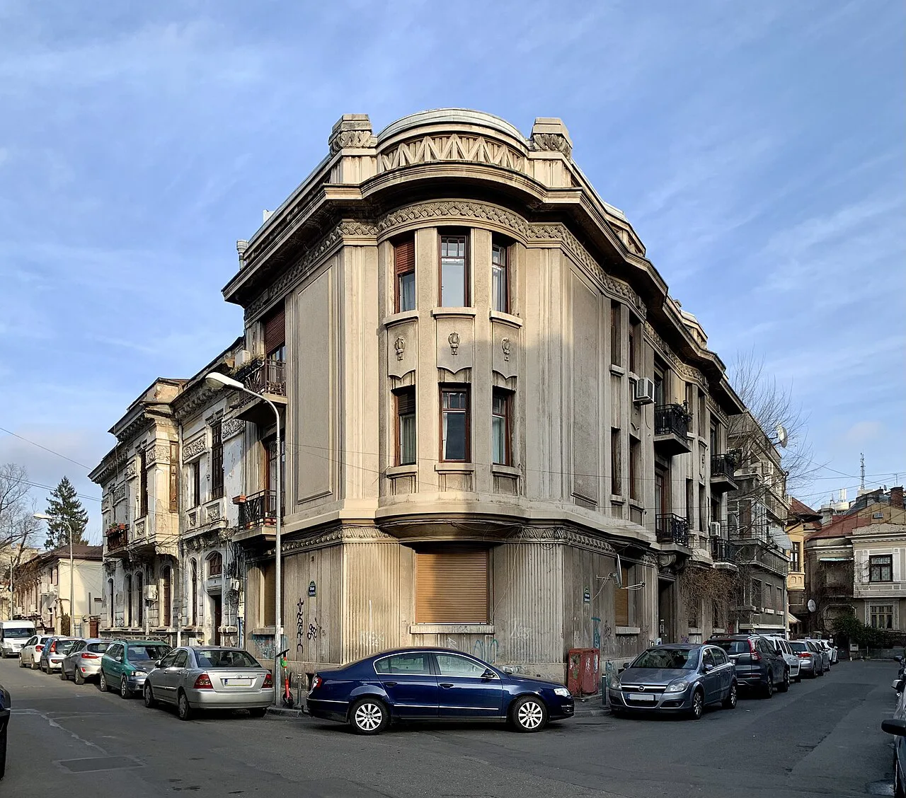 Building at 1 Intrarea Spătarului, Bucharest.