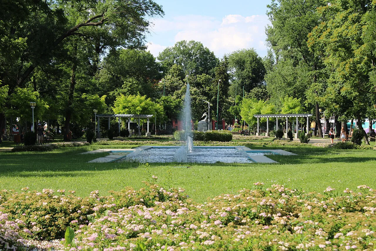 The fountain in Parcul Central (Anton Scudier Park), Timișoara.
