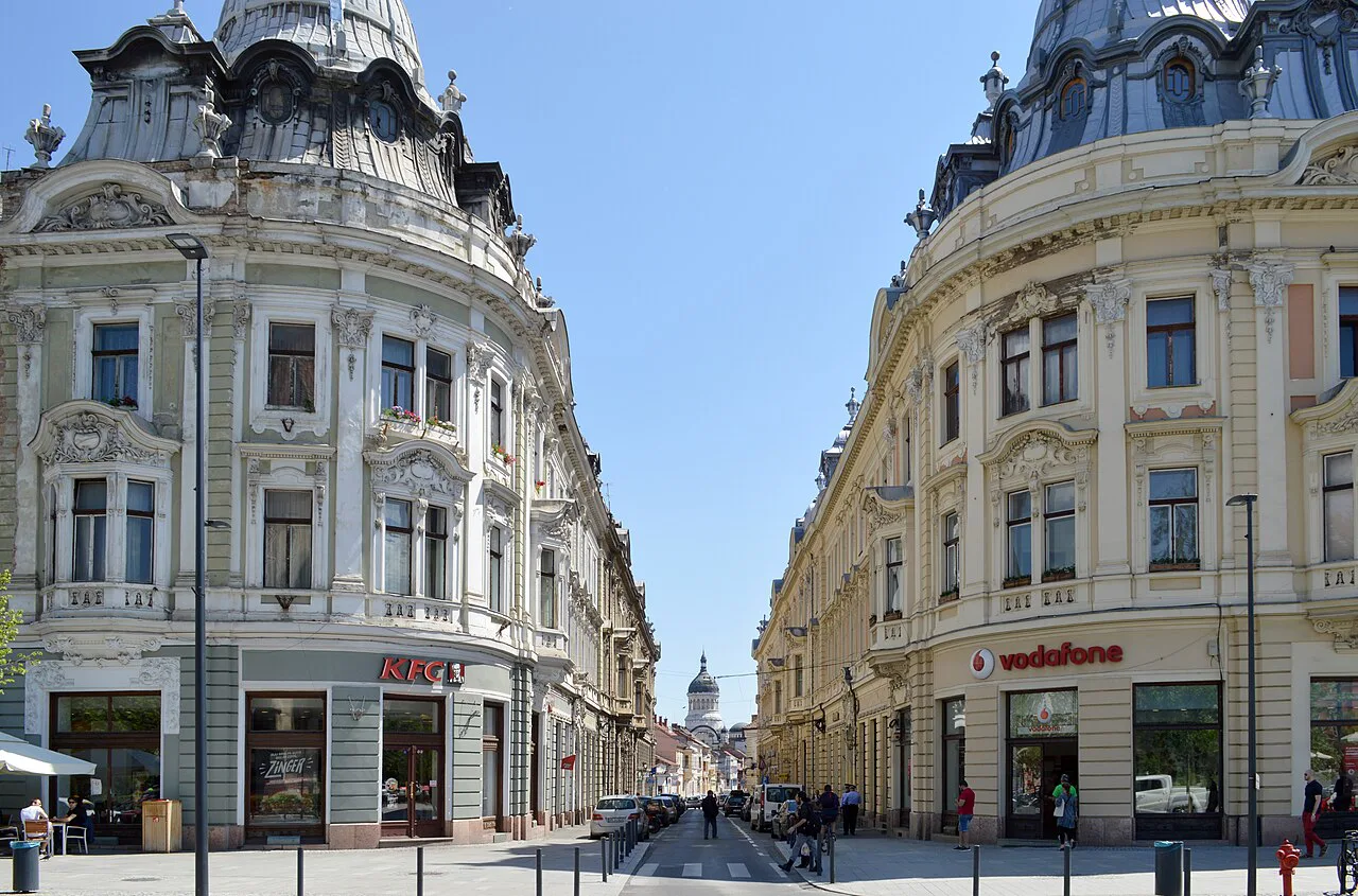 Strada Iuliu Maniu seen from Piața Unirii, Cluj-Napoca.