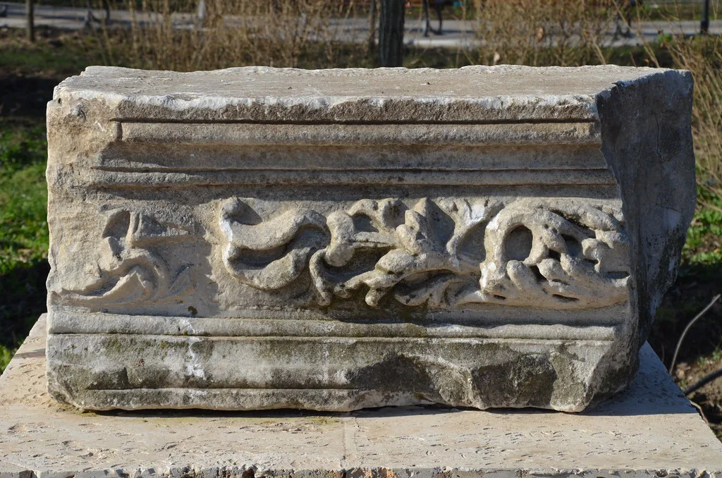 Stone fragments in the archaeological park, Constanța.
