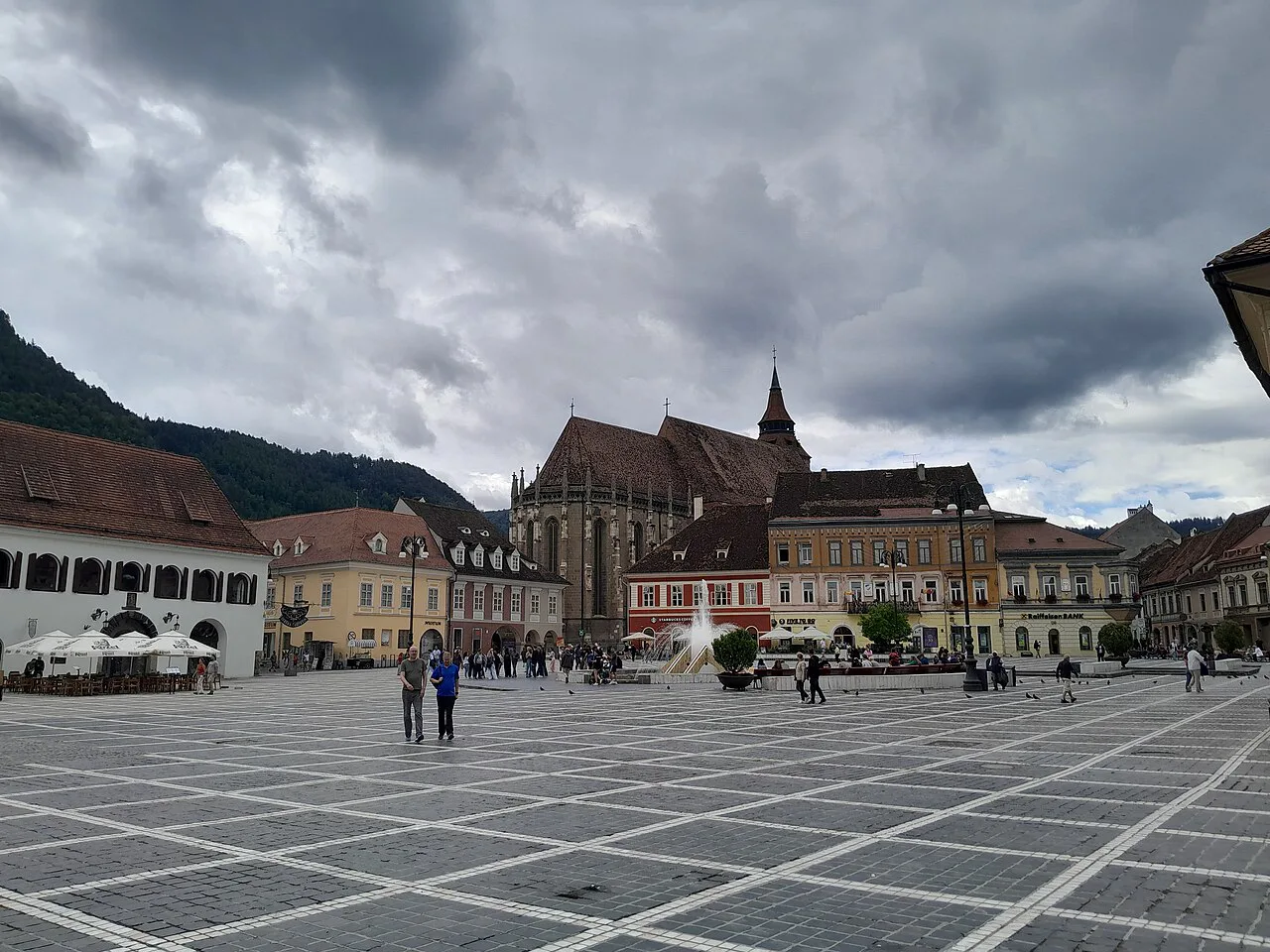 Piața Sfatului, Brașov.