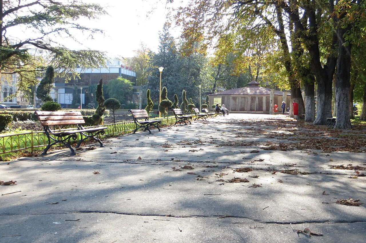 A tree-lined park in Constanța.
