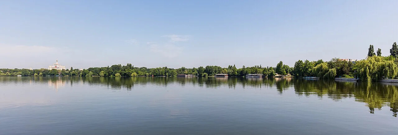 Herăstrău Lake, Bucharest.