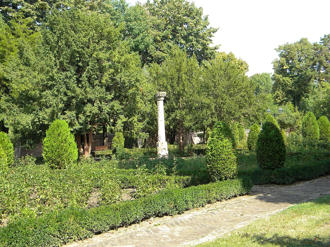 Gardens of Mogoșoaia Palace.