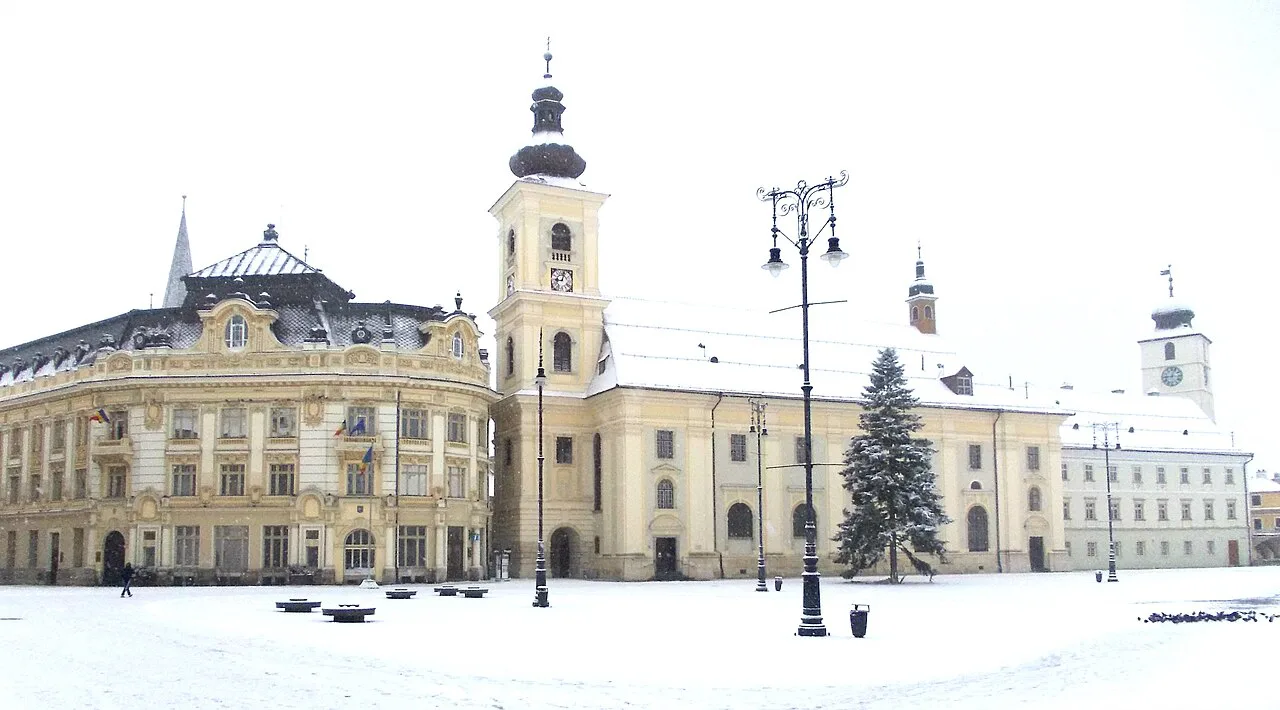 Piața Mare in Sibiu under snow.