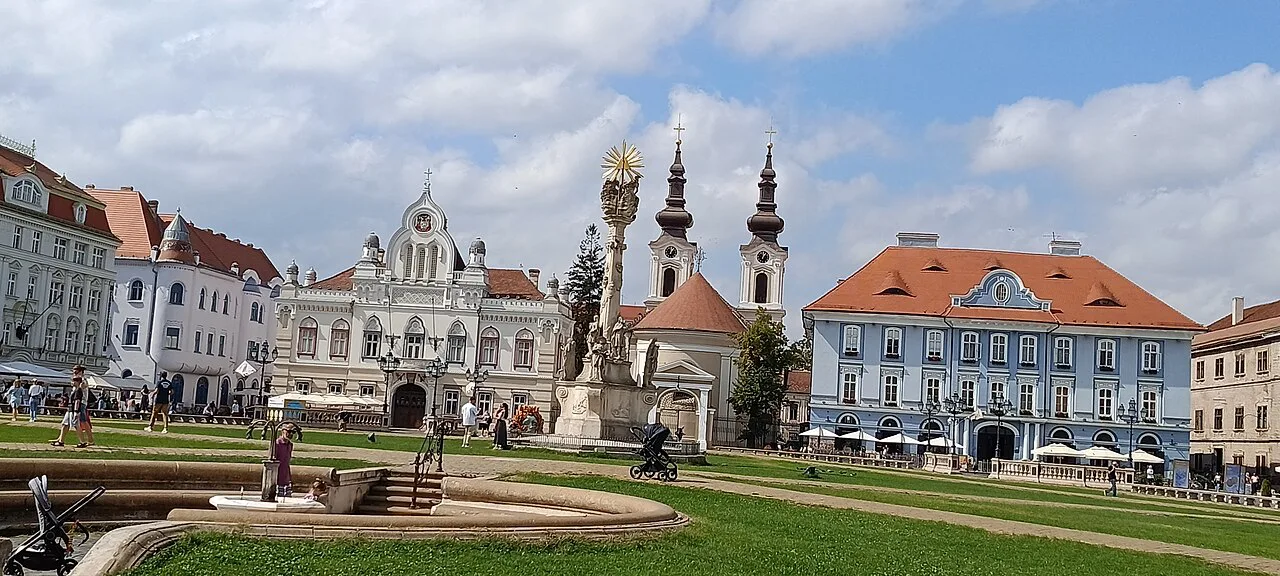 Piața Unirii with the Serbian Orthodox Cathedral, Timișoara.