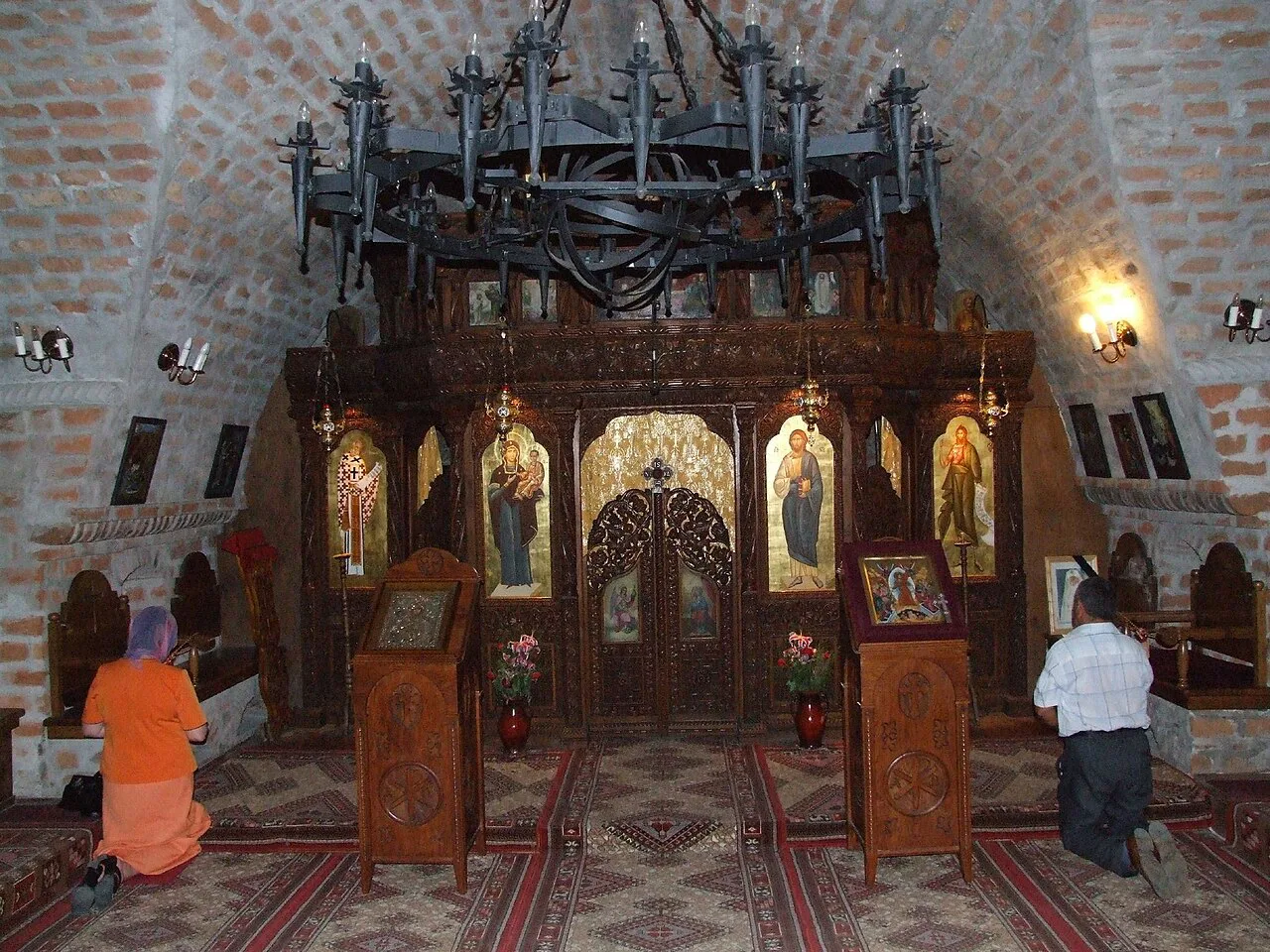The iconostasis inside the church of Rohia Monastery.