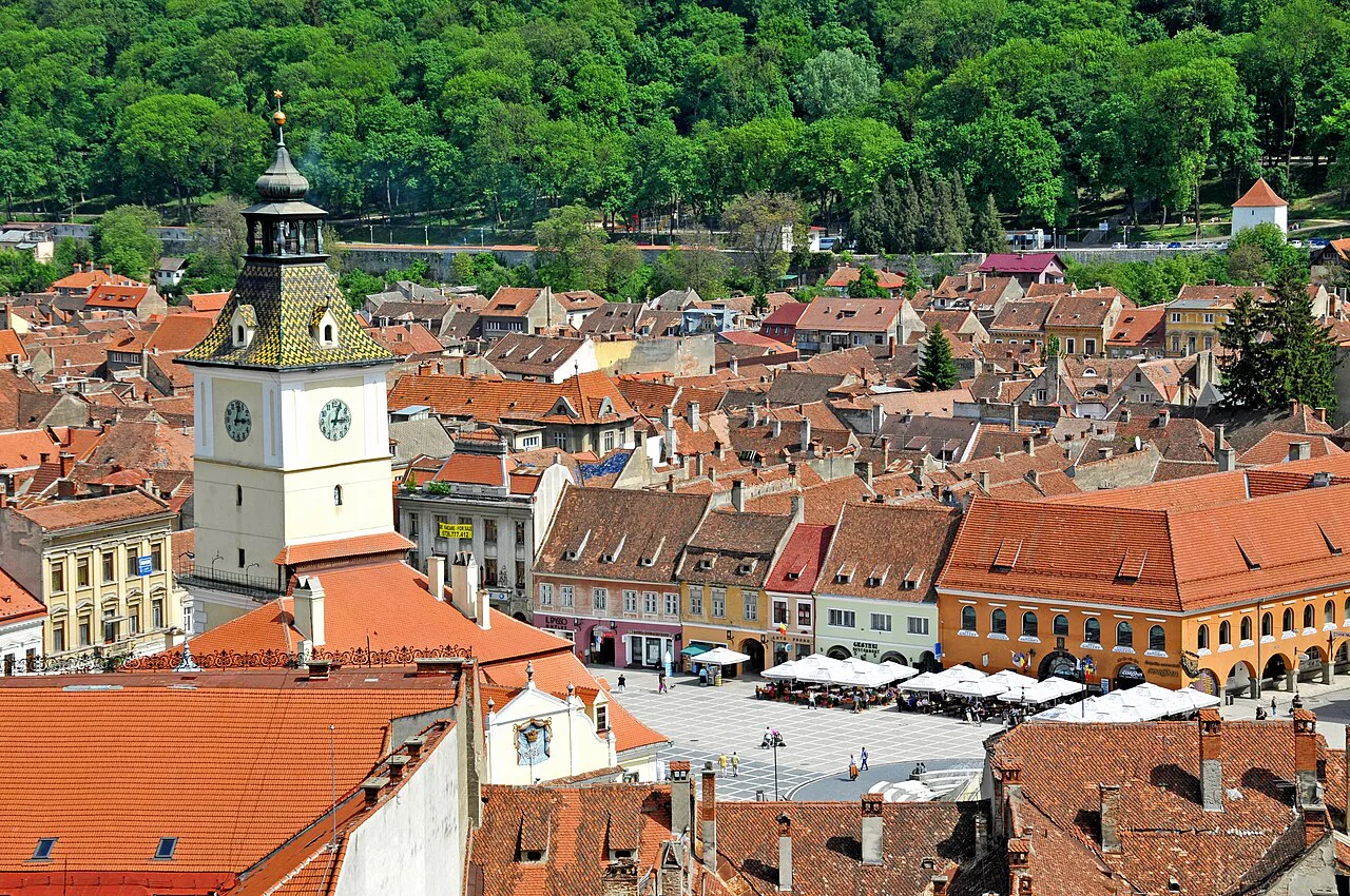 Piața Sfatului and the Council House seen from the White Tower, Brașov.