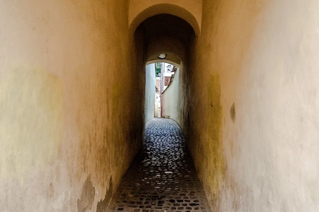 Strada Sforii (Rope Street), Brașov.