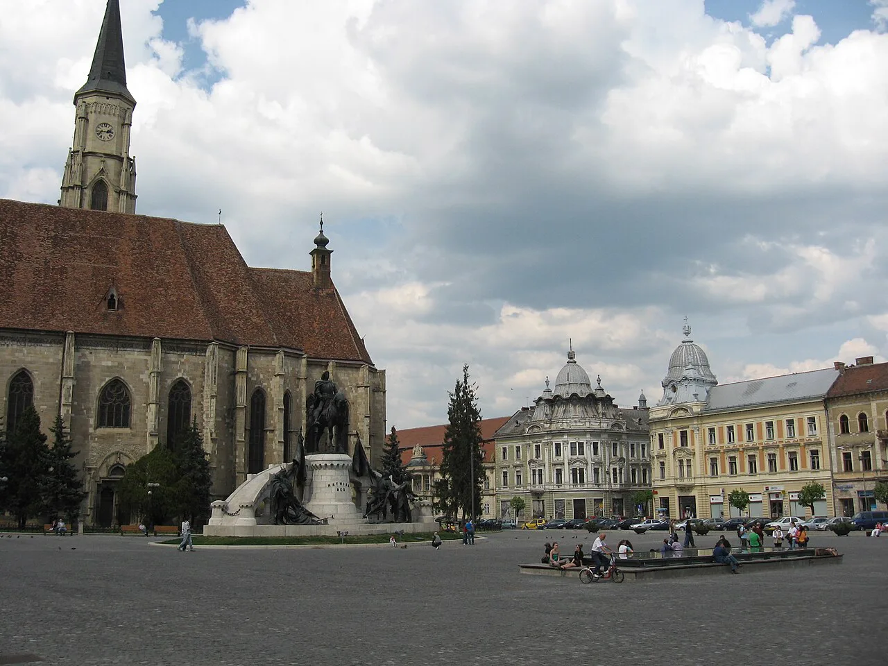 St Michael's Church and the Matthias Corvinus statue on Union Square, Cluj-Napoca.