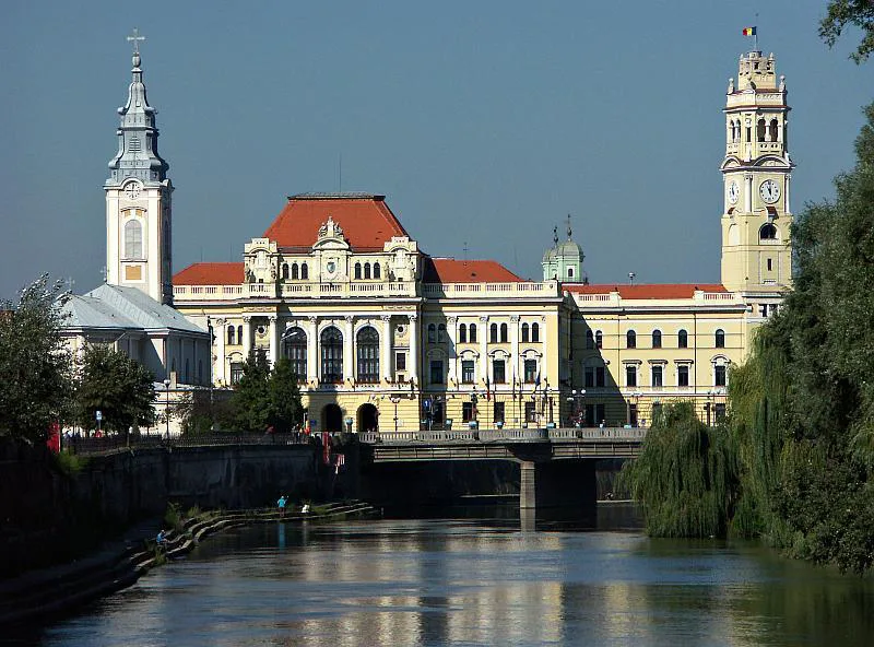 Oradea City Hall above the Crișul Repede river.