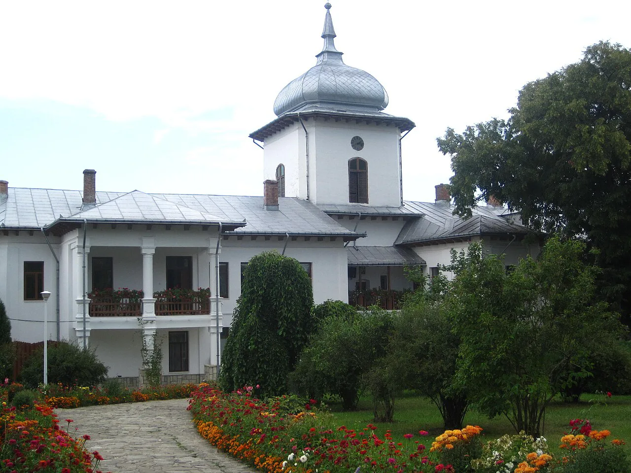 Bell tower and buildings of Văratec Monastery.