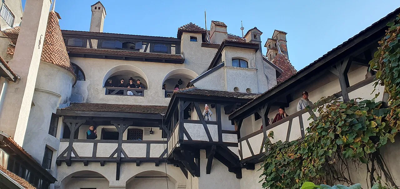 The inner courtyard of Bran Castle.